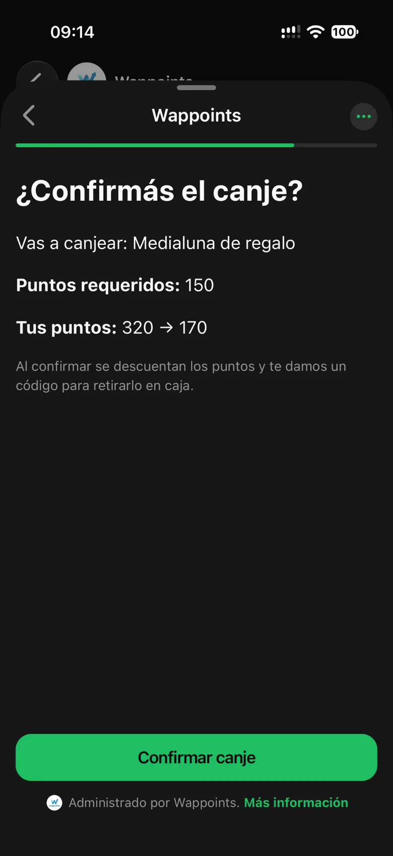 Pantalla del bot en WhatsApp que pide confirmar el canje del premio y muestra los puntos que se descuentan.